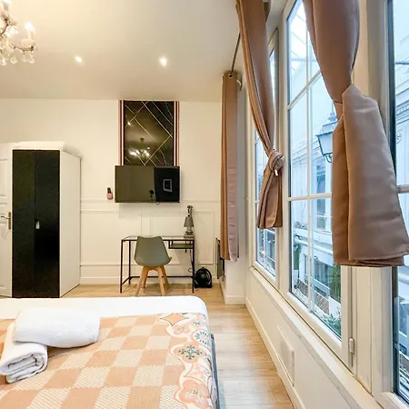 Urbanflat 55 - Marylin Monroe Flat In Parisian Historic Passage *