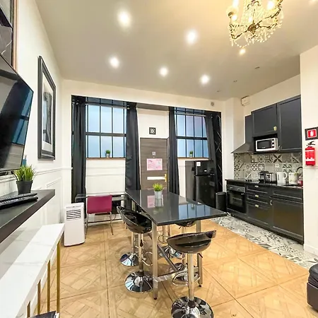 Apartment Urbanflat 55 - Marylin Monroe Flat In Parisian Historic Passage Paris