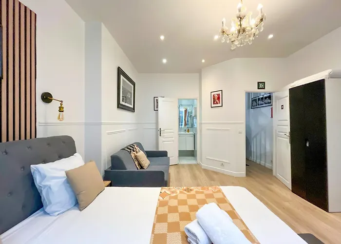 Urbanflat 55 - Marylin Monroe Flat In Parisian Historic Passage * Paris