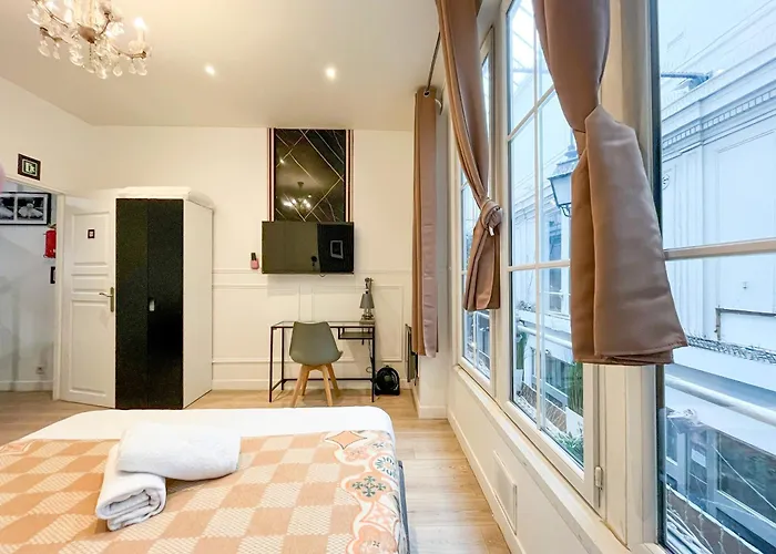 Urbanflat 55 - Marylin Monroe Flat In Parisian Historic Passage *